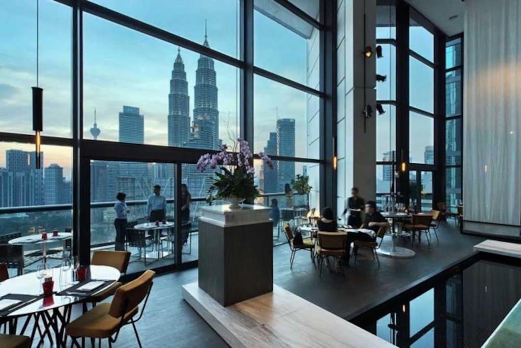 The Perks of Staying At The Top of the Line Suites in Kuala Lumpur